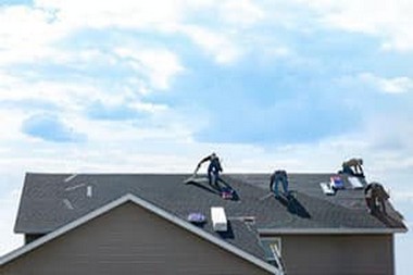 Experienced Pierce County roofing contractor in WA near 98404