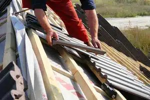 Expert Lake Tapps roof repair in WA near 98092